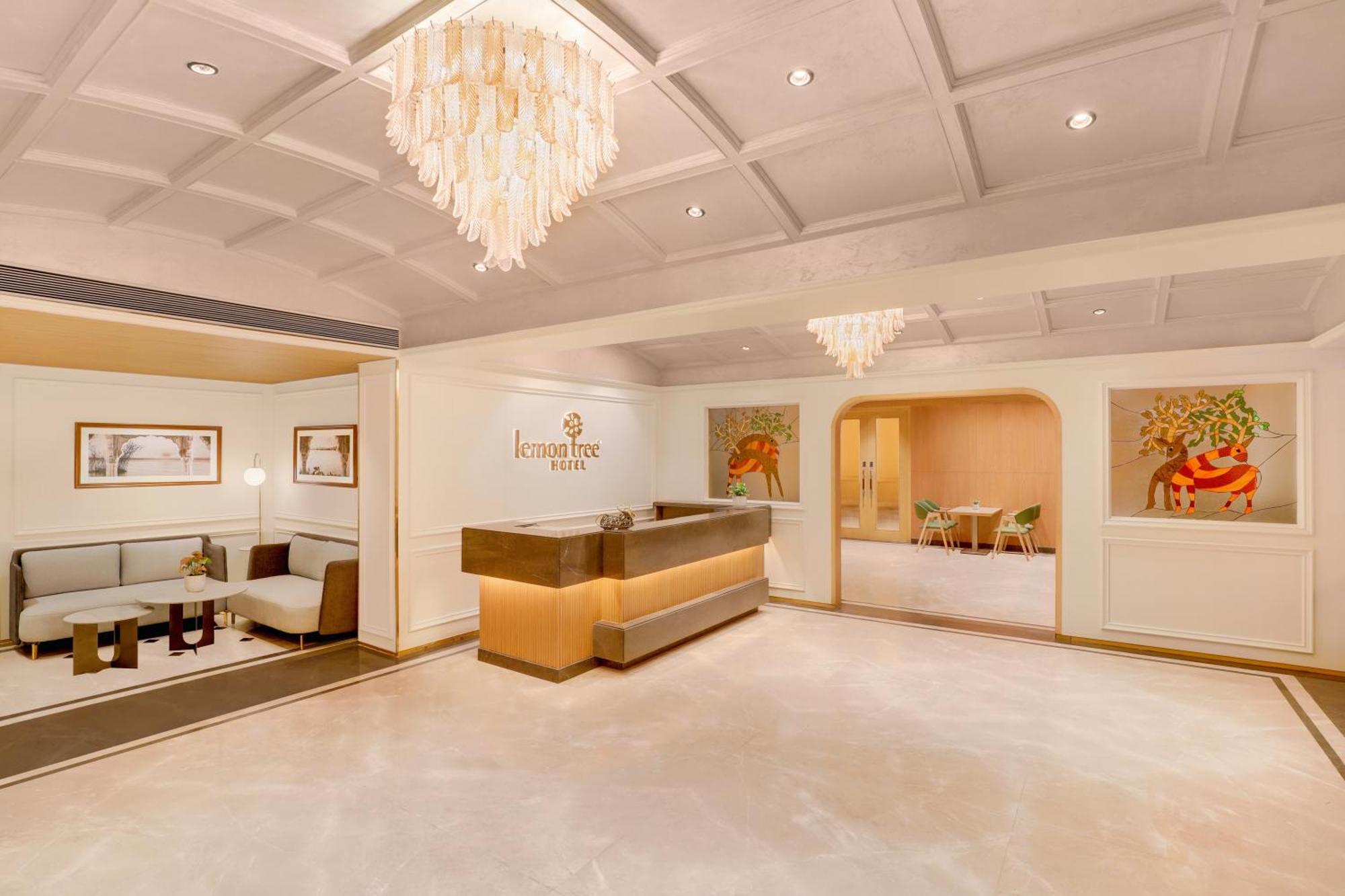 Lemon Tree Hotel Bhopal Exterior photo